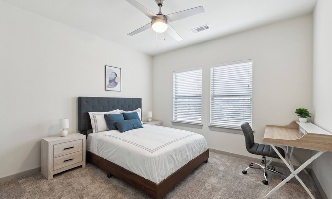 Cleburne Apartamento | Chisholm Trace 933 I Spacious 1Bed 1 Bath