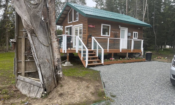 Kalifornsky Cabina | 'Chisik Cabin' Waterfront/Sunset Views
