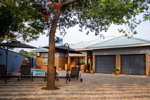 Victoria Falls Casa | Chitova’s Guesthouse