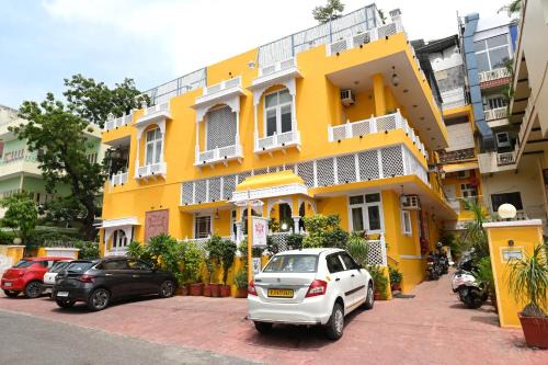 Gopalbari Hotel | Chitra Katha - A Story Per Stay