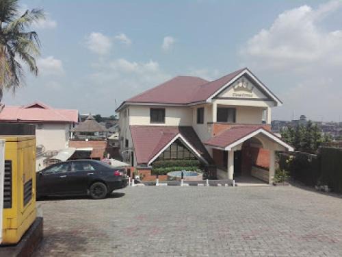 Ikeja Cabina | Choice Suites 111 - Diplomat