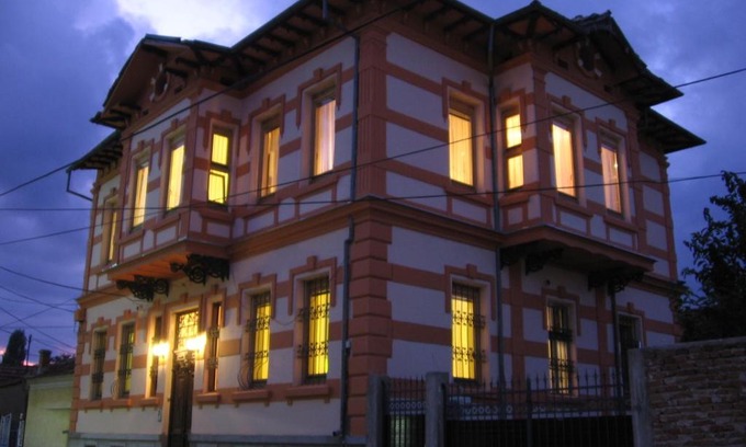 Bitola Casa | Chola Guest House