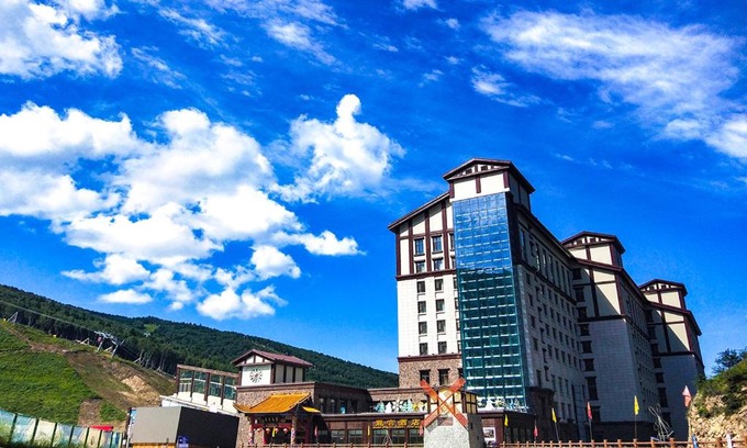 Chongli County Hotel | Chongli Wanlong Ski Resort Dragon Palace Hotel