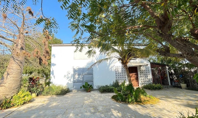 Menabe Casa | Choose a family vacation rental in Morondava!