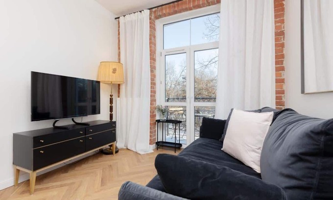 Pruszkow Apartamento | Chopina 10 | Stylish Apartment | Parking | Park