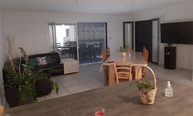 Chorges Casa | CHORGES Nueva villa en el corazón del pueblo.
