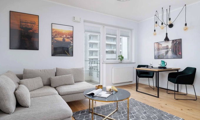Katowice Apartamento | Chorzowska 210 | Bright Apartment | Parking