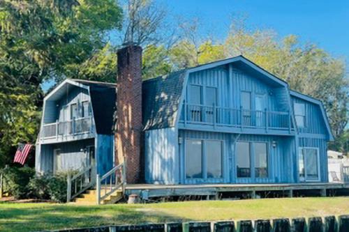 Avoca Casa | Chowan River Retreat