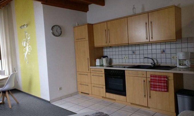 Cond Apartamento | Cristo, Helga - Apartamento grande