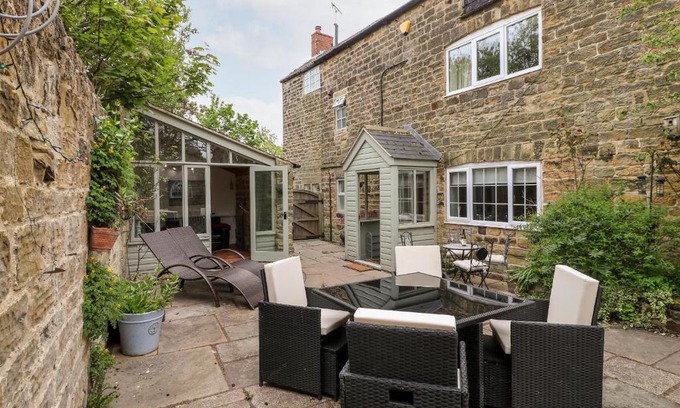 Alfreton Casa | Christmas Cottage