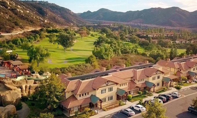 Lawrence Welk Resort Village Complejo | Christmas Welk San Diego California 2 bedroom Lock Off