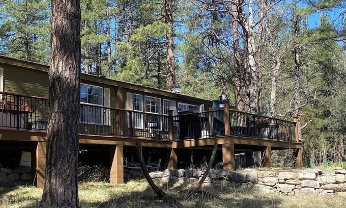 Payson Casa | Christopher Creek 3 bdrm mountain house, peace and views with private hot tub.