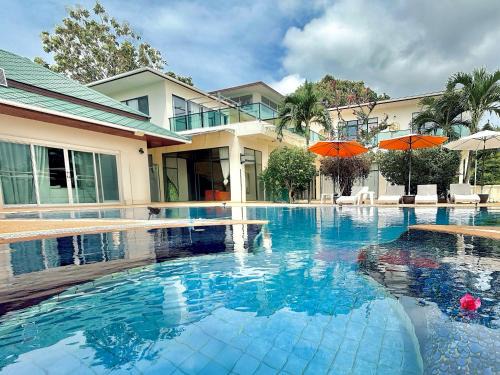 Rawai Casa | Chuan SeaFront Villa Rawai Phuket