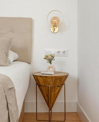 Malasaña Apartamento | Chueca II calle Barco 2BR 2BH