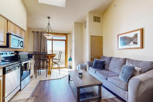 Wisconsin Dells Hotel | Chula Vista Resort Villa # 7421