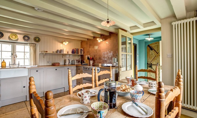 Whichford Cabaña | Church End Cottage | Cotswolds Holiday Let | 3 Beds & Sleeps 6