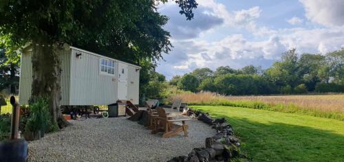 Melton Mowbray Casa | Church House Hut