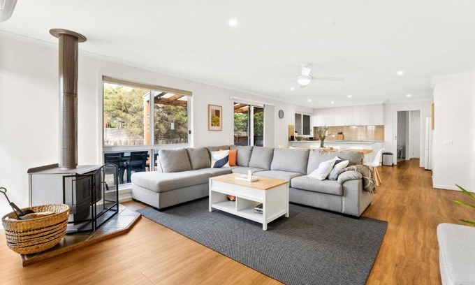 Cowes Casa | Churchill House