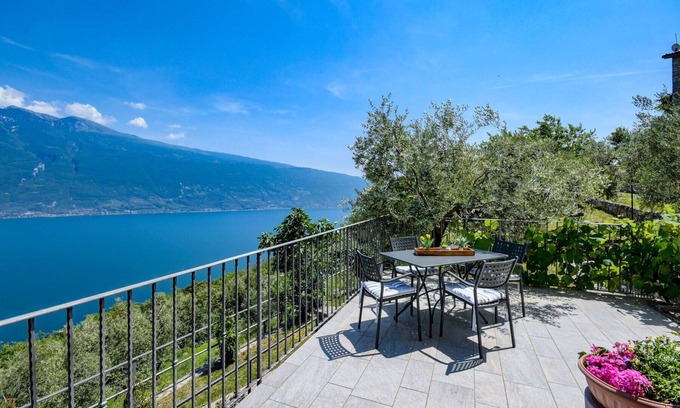 Tignale Apartamento | Ciliegia: wonderful lakeview