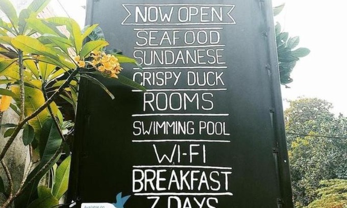 Carita Cama Y Desayuno | Cinde wulung bed & resto