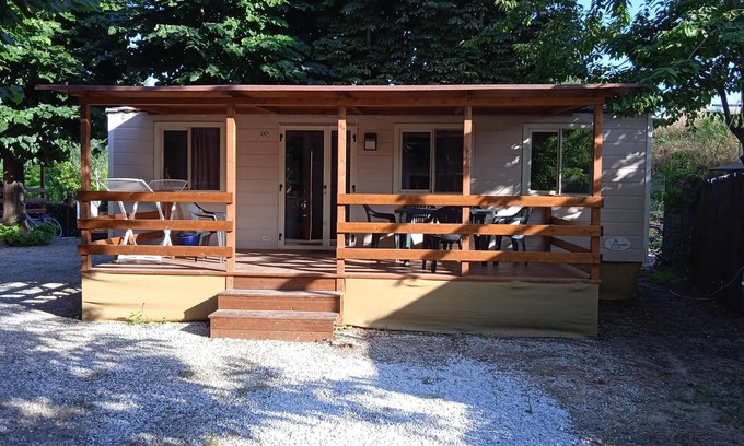Ameglia Chalet De Esquí | Cinque Terre 6 person campsite chalet 326 near sea