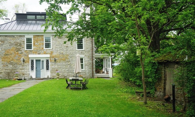 Coxsackie Casa | Circa 1781 Hudson Valley Retreat with Amenities