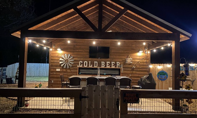 Caldwell Apartamento | Circle C Cabin Perfect for Cozy Relaxing Retreats