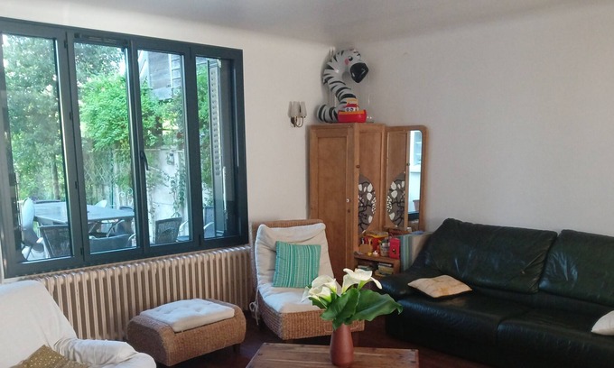 Ouest Cama Y Desayuno | Circuit 24h - 8 Personnes - Proche Tramway