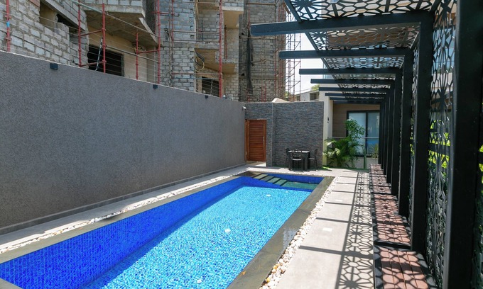 Labadi Apartamento | Citrine Court