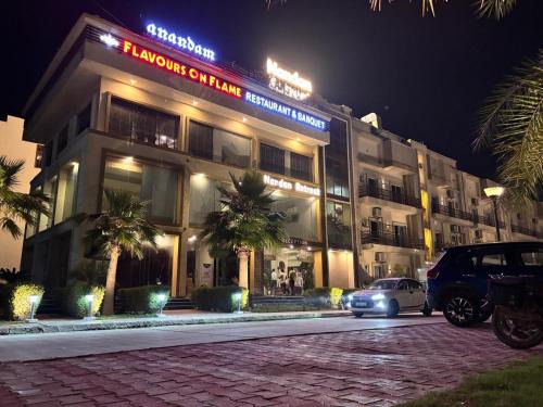 Vrindavan Casa | Citrine Villa and Resort Vrindavan Luxury Rooms and Villas near Prem Mandir