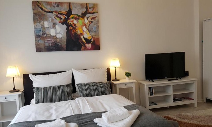 Gesundbrunnen Apartamento | City Apartment, good location
