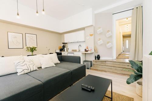 Innenstadtring Apartamento | City-Apartment Kreuzviertel-Lädchen-60 qm