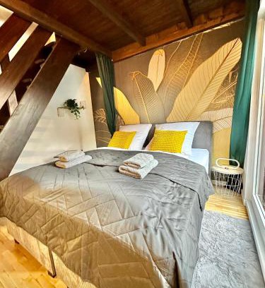 Center Apartamento | City-Apartment mit Dachterrasse & Massagesessel in der Fußgängerzone K4