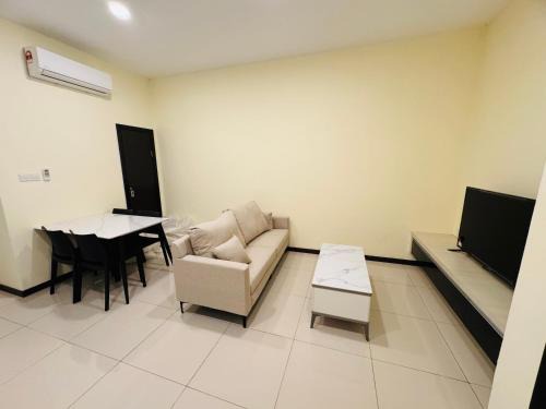 Bintulu Apartamento | City Apartment next to The Spring