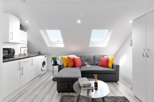 South Harrow Apartamento | City Apartment - Sleeps 4 & Free Parking