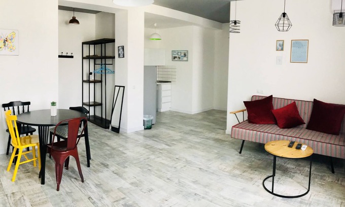 Chugureti Apartamento | City Center Apartments by Picnic