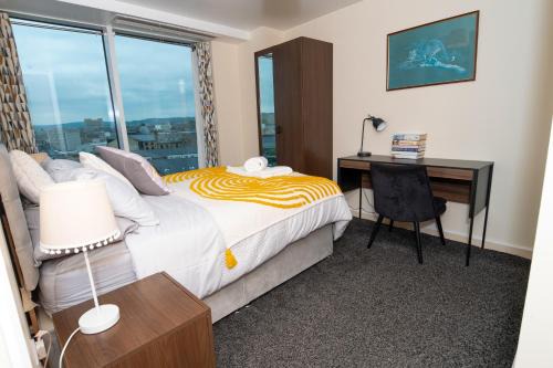Bradford Apartamento | City Center, Free WiFi for Contractor, Family