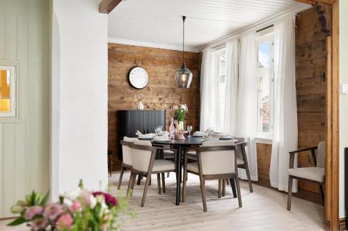 Bergen City Centre Casa | City Center Gem I Traditional Bergen Style