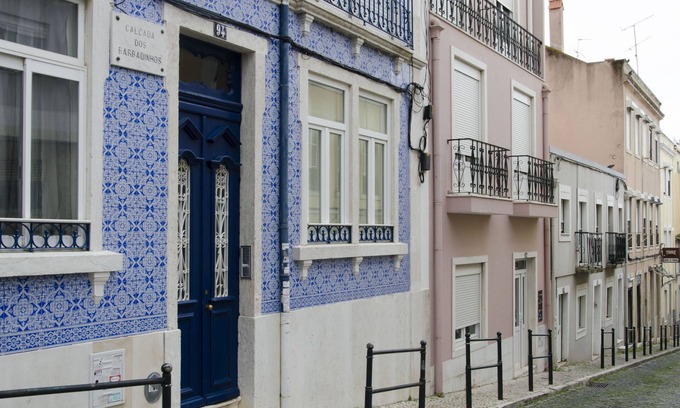 Santa Engracia Apartamento | Centro de la ciudad con impresionantes vistas al río. Cerca de las principales zonas pero muy tranquilo.
