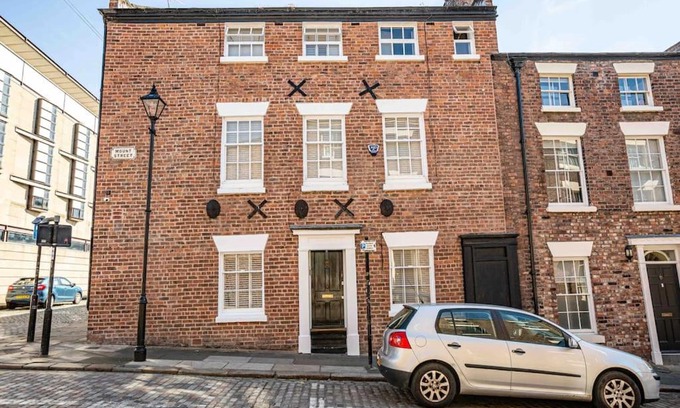 Hope Street Casa | City Centre Georgian Townhouse