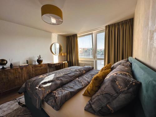 Nove Zamky Apartamento | City Comfort Retreat