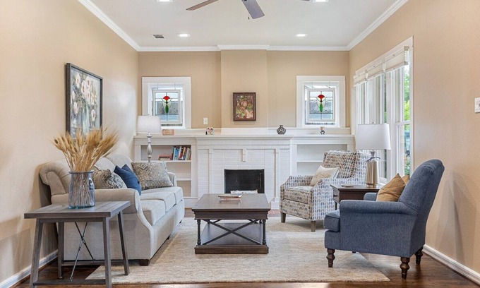 Kessler Casa | City Cottage: 2-Bedroom Cottage Comfort