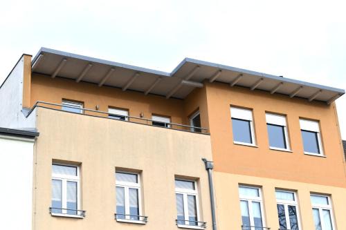 Cottbus Apartamento | City-Dach-Apartment mit Loggia - Balkon - Kamin