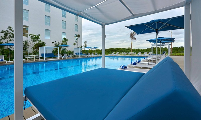 Benito Juárez Hotel | City Express Suites by Marriott Cancún Aeropuerto Riviera