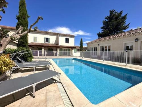 St.-Remy-de-Provence Villa | City home, private pool, Saint-Rémy - 10 people