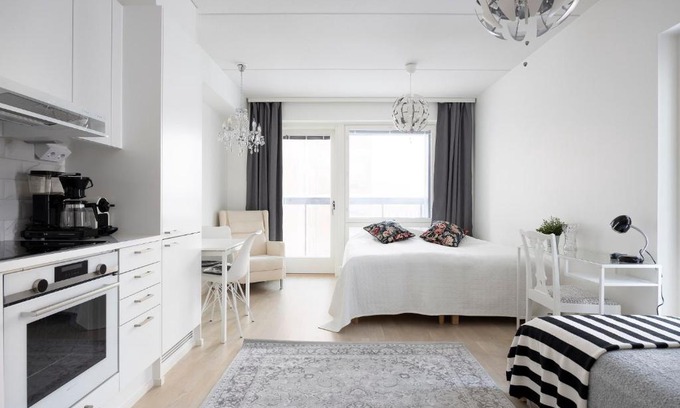 Etelainen District Apartamento | City Island Studio Apartment, 4 beds, street parking, 3km to Helsinki city center, bus stop 200m