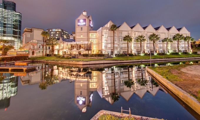 Cape Town City Centre Hotel | City Lodge Hotel Victoria And Alfred Waterfront