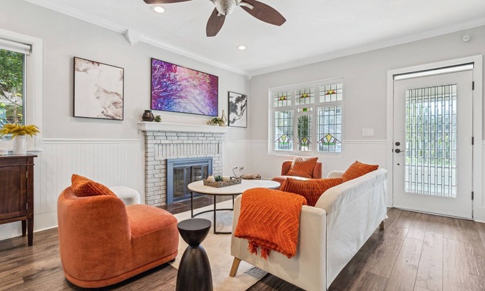 Tampa Heights Casa | City Oasis - Centrally located, family-sized house w/ pool & sun room