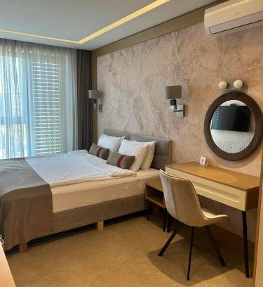 Plovdiv Apartamento | City Park Inn - Art Gallery