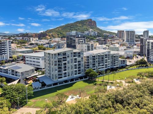 Townsville Apartamento | City Stadium Apartment on the Riverfront 38